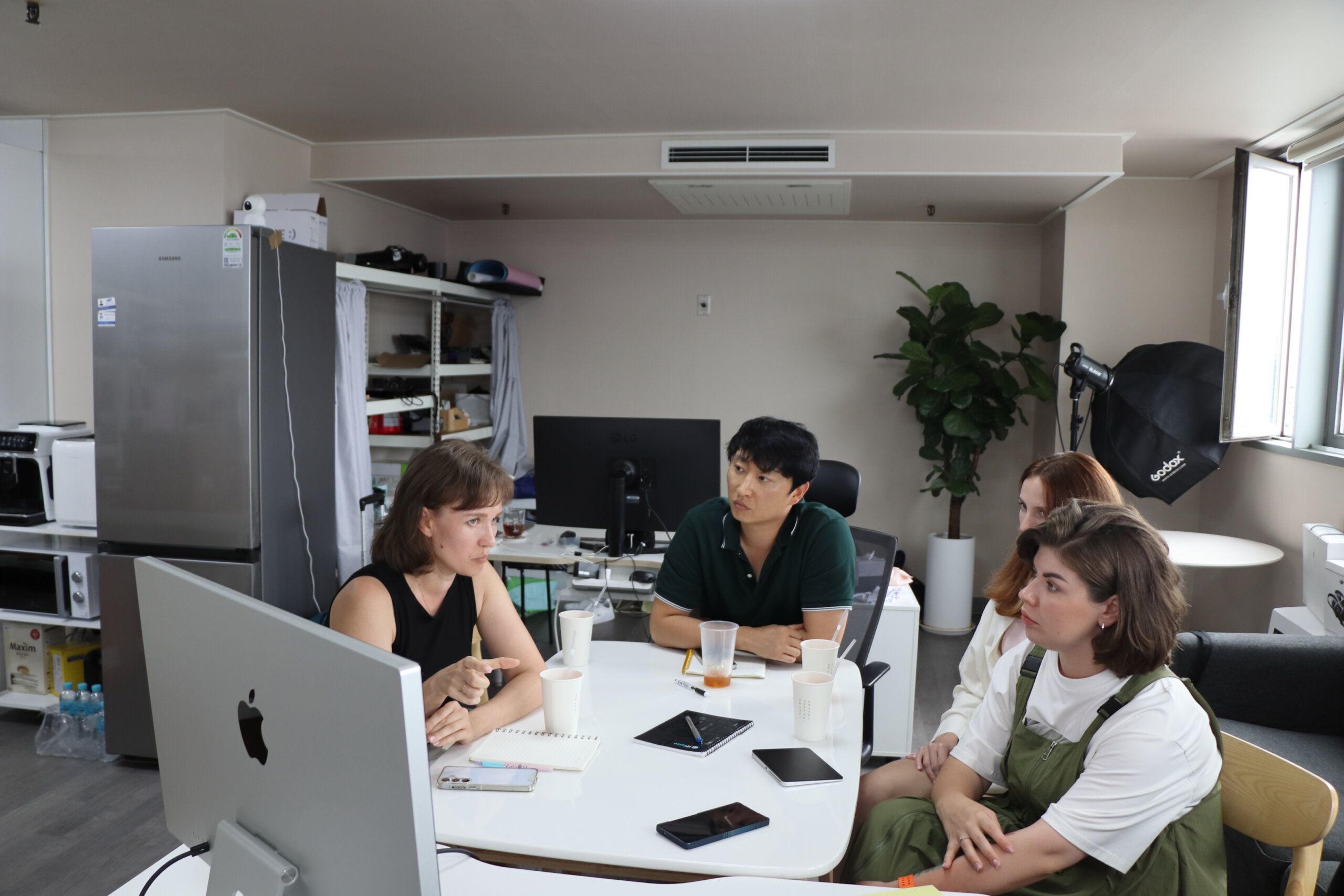 Відрядження до Кореї